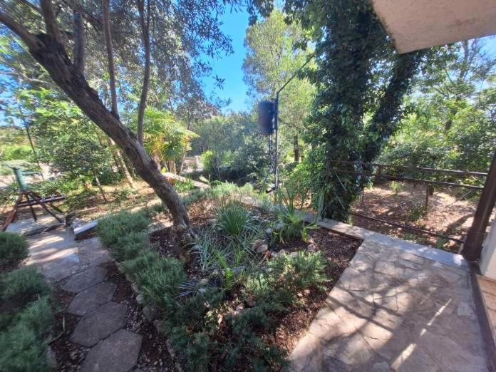Krk Apartmani Pepina Pinezići المظهر الخارجي الصورة