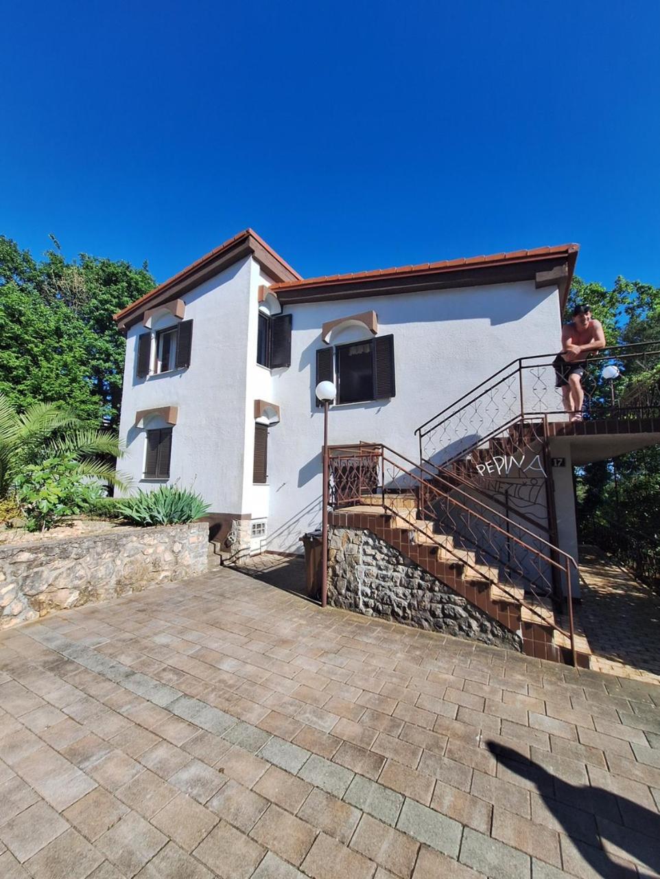 Krk Apartmani Pepina Pinezići المظهر الخارجي الصورة
