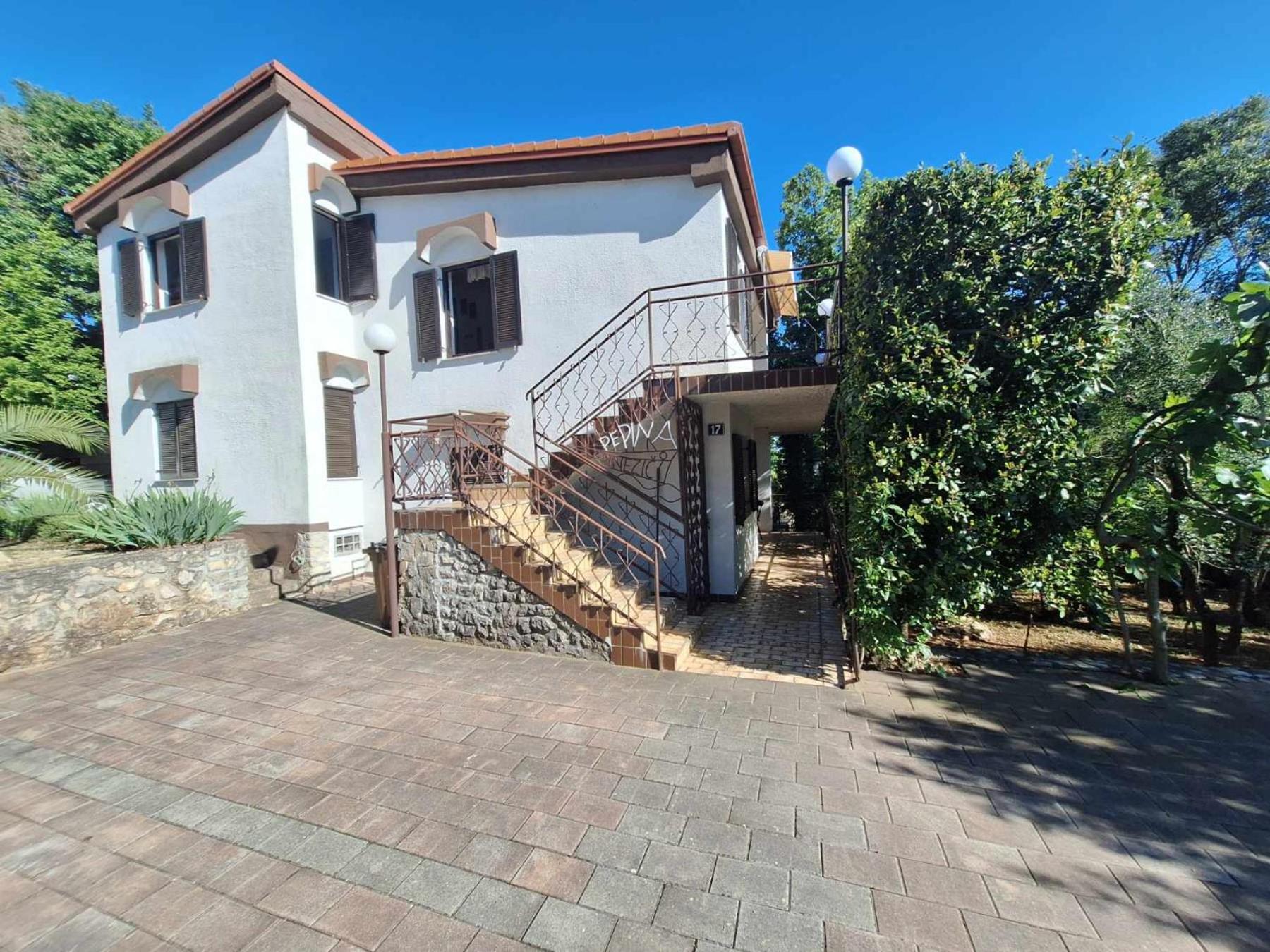 Krk Apartmani Pepina Pinezići المظهر الخارجي الصورة