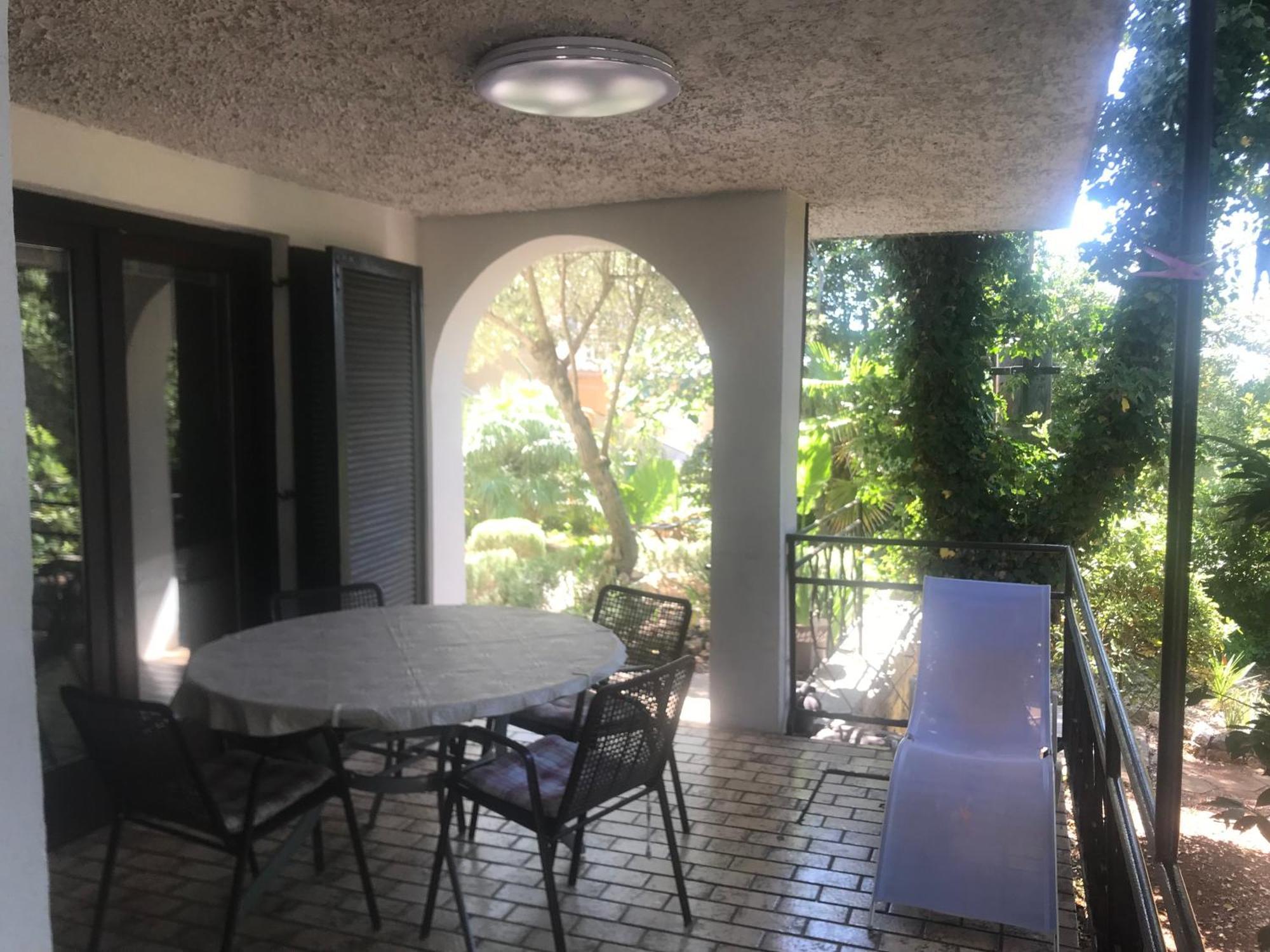 Krk Apartmani Pepina Pinezići المظهر الخارجي الصورة