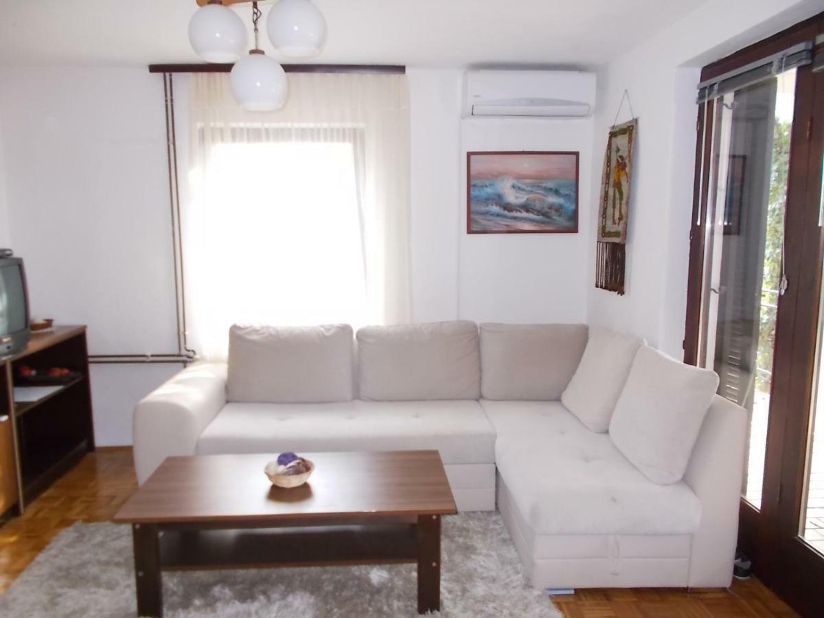 Krk Apartmani Pepina Pinezići المظهر الخارجي الصورة
